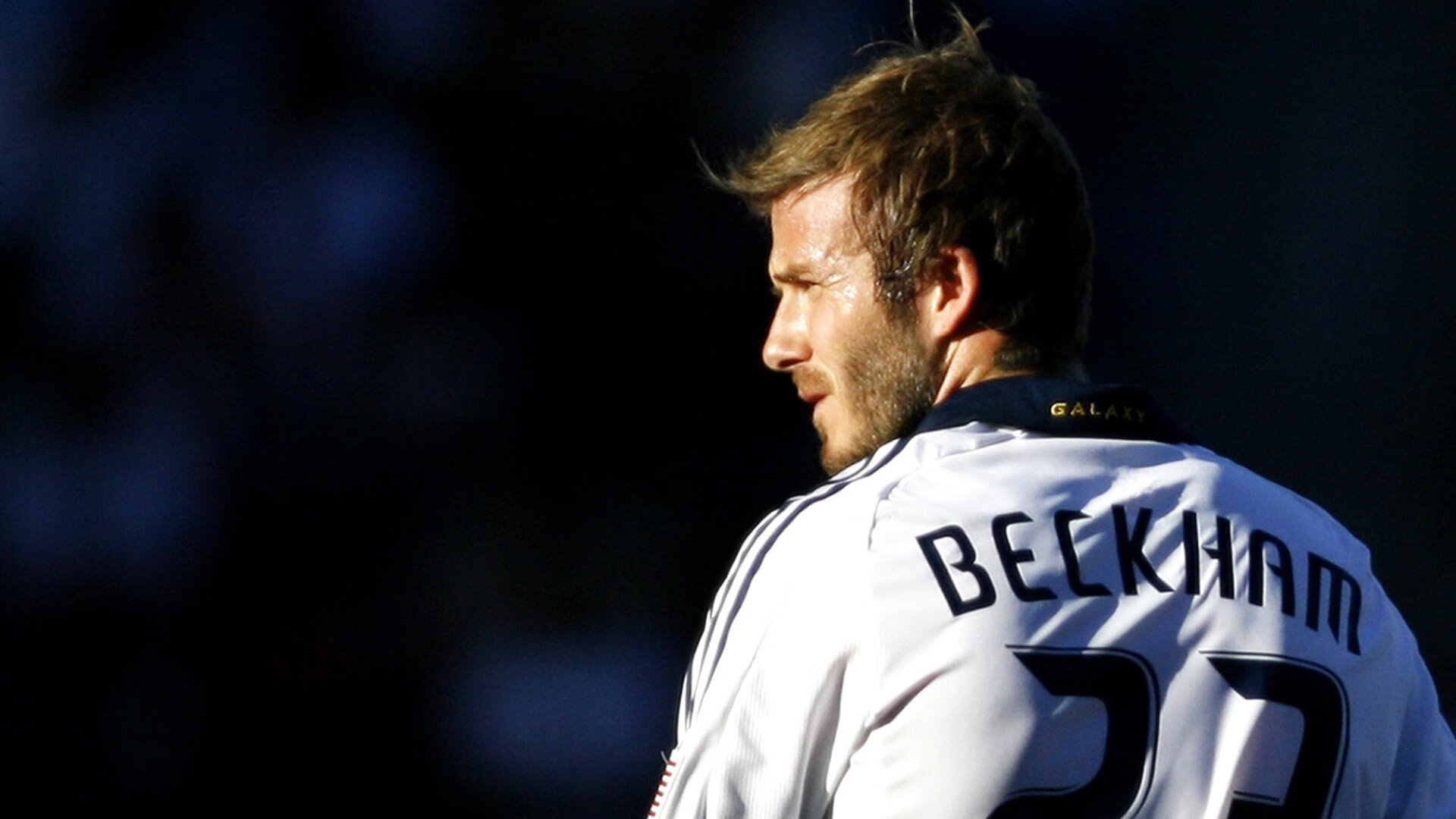 官宣：锡安左腿筋一级拉伤将缺席，锡安强不强