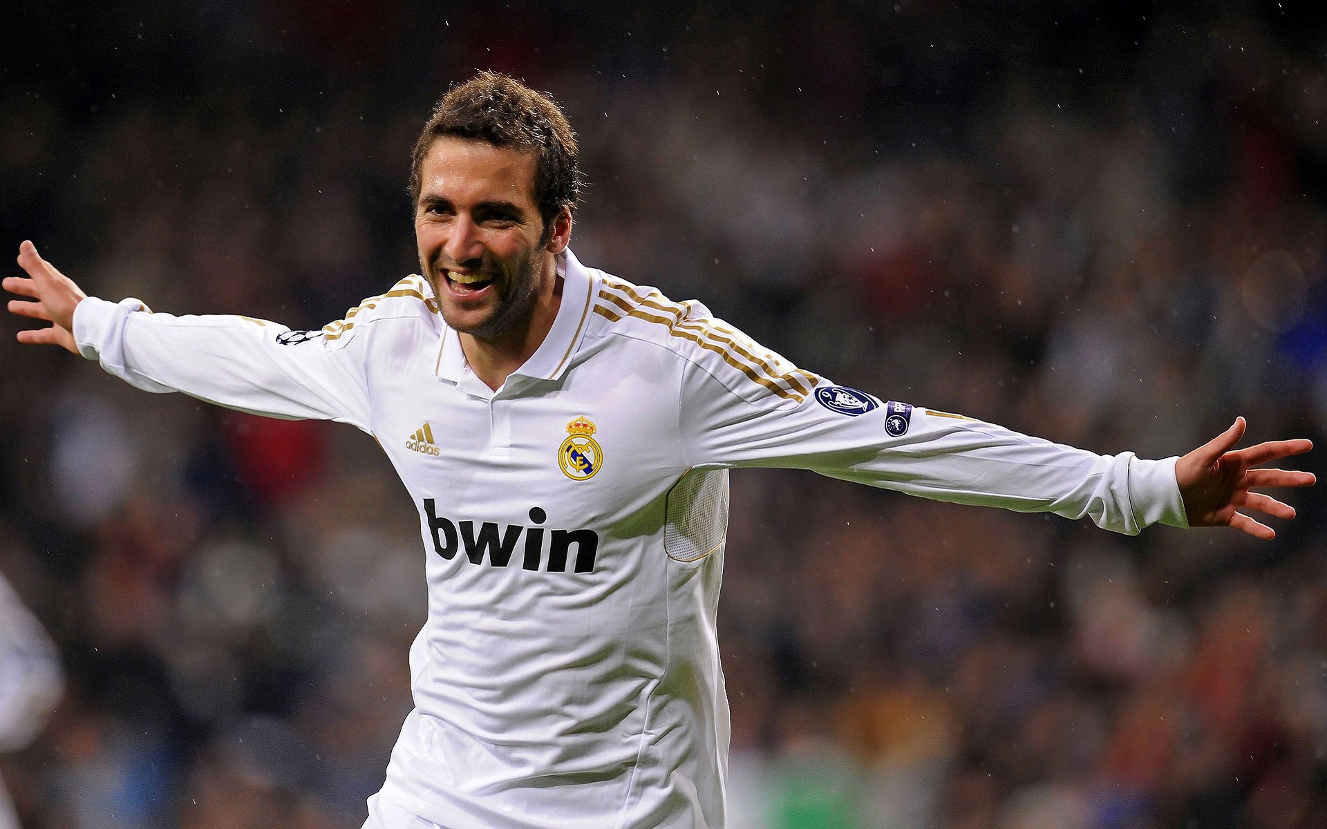 俱乐部研发“青少年运动+智能评估”新工具，促进科学成长